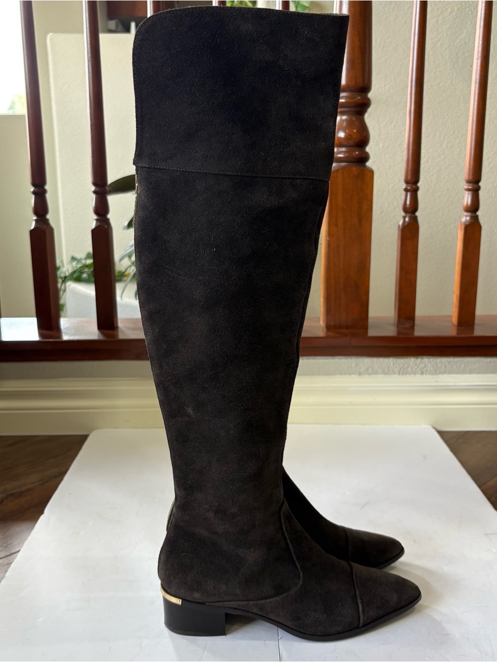 Donald J Pliner DIVO Womens 7 Brown Suede Over the Knee Boots Pointed Toe Zip